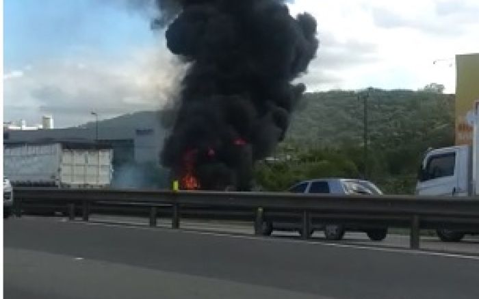 Incêndio rolou por pane elétrica (Foto: Reprodução)